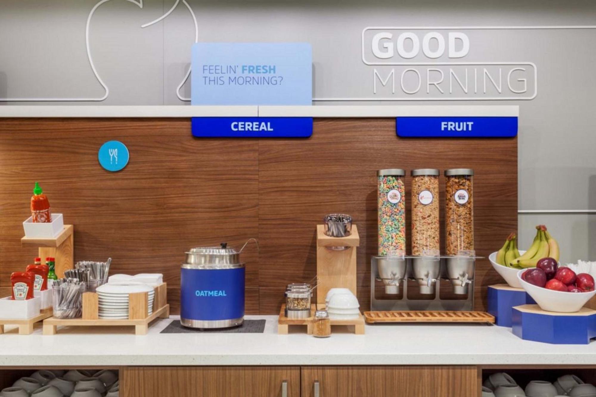 Holiday Inn Express San Diego - Sorrento Valley By Ihg מראה חיצוני תמונה
