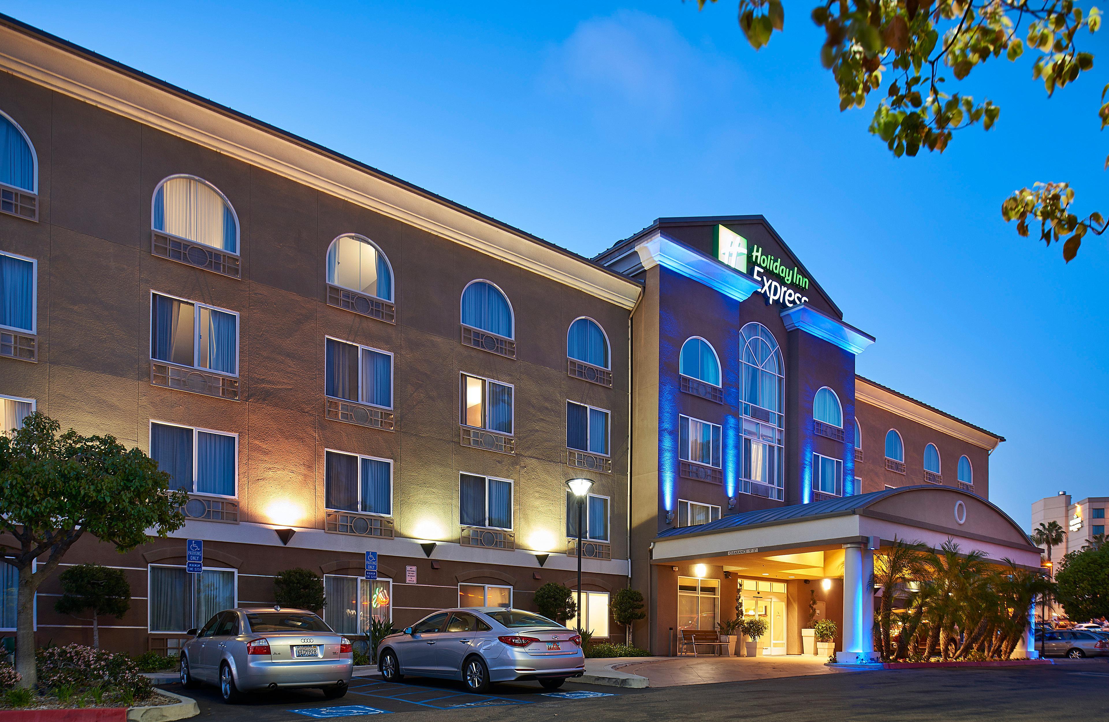 Holiday Inn Express San Diego - Sorrento Valley By Ihg מראה חיצוני תמונה