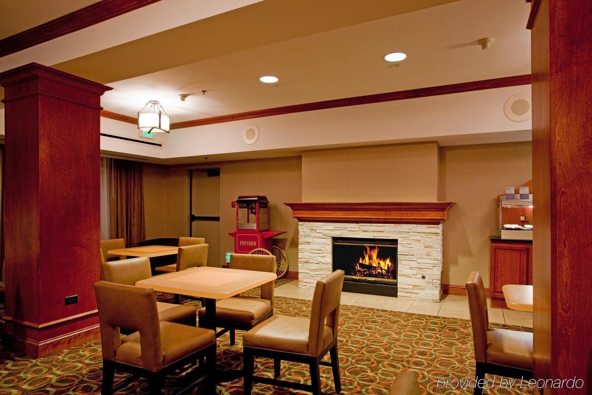 Holiday Inn Express San Diego - Sorrento Valley By Ihg מסעדה תמונה